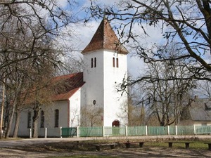 Lamiņu Svētā Jura katoļu baznīca, bažnyčia