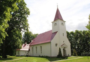 Lielvārdes evanģēliski luteriskā baznīca, bažnyčia