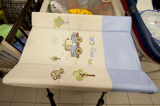Детский стол для пеленания