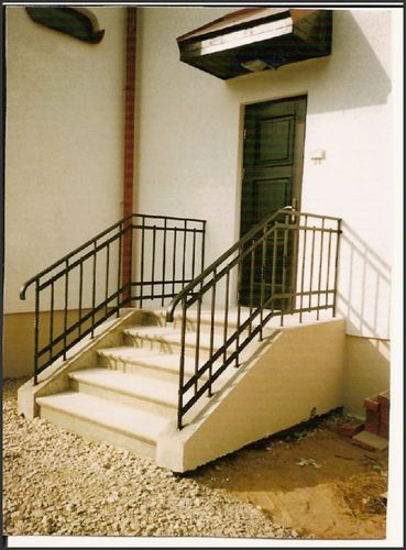 Handrail 