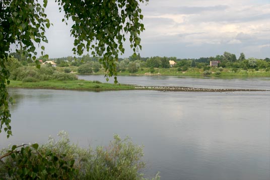 Poilsis prie Daugavas upės