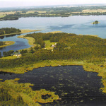 Poilsis prie ežerų