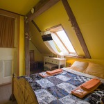 Dviviečiai kambariai