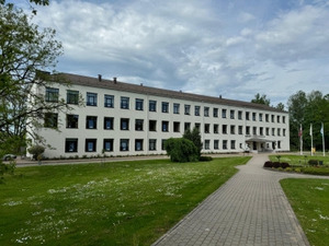 Bēnes pamatskola, pradinė mokykla