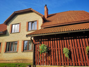 Brieži, svečių namai