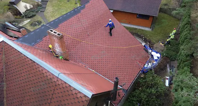 Reparatur von Bitumenschindeln