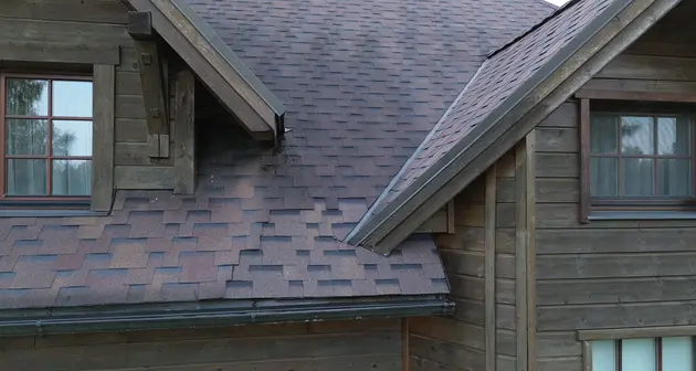 Reparatur von Bitumenschindeln