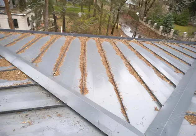 Waschen und Reinigen von Dacheindeckungen