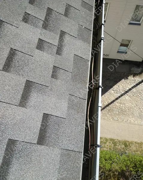 Прочистка водосточных желобов от снега и льда