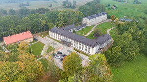 Drabešu jaunā pamatskola, pradinė mokykla