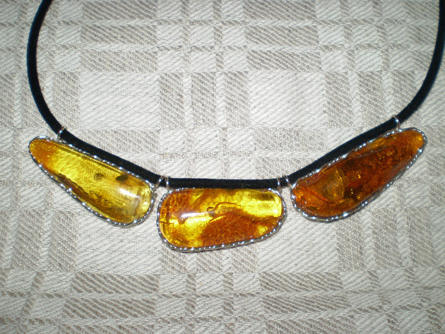 Amber ware