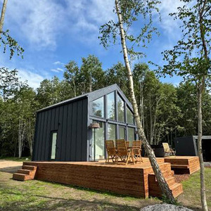 GET WILD, laisvalaikio namai