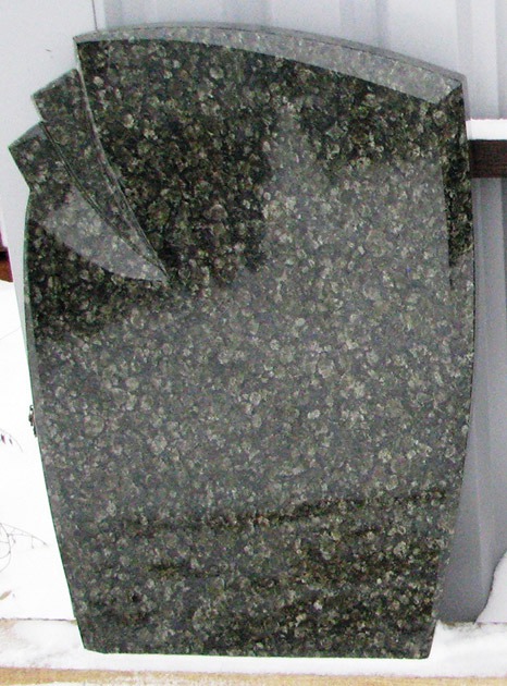 Antkapių gamyba