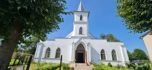 Ilūkstes evaņģēliski luteriskā baznīca, Kirche