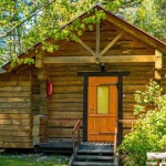 3-lovų kotedžai