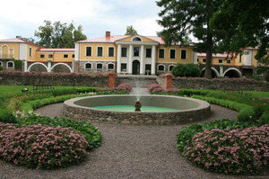 Inešu Tautas nams, bendruomenės centras