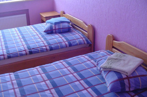 Jaunemari, svečių namai