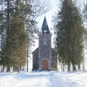 Jaungulbenes Evaņģēliski luteriskā baznīca, bažnyčia