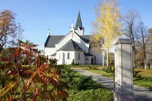 Jaunpiebalgas Svētā Toma evanģēliski luteriskā baznīca, bažnyčia