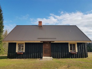 Kārkliņi, Gasthaus