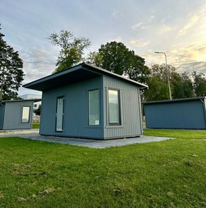 Kempings viļakas ezera krastā, kempingai