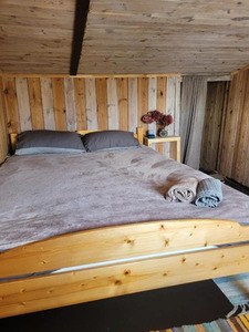 Laivu māja 4Seasons lake House, poilsio namai