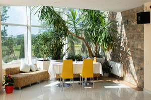 Levaž, café - restaurant