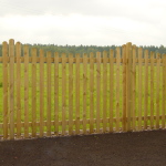Tvorų stulpai, kuolai