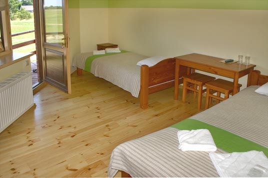 Dviviečiai kambariai