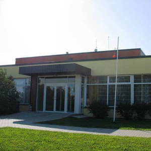 Lieģu kultūras nams, kultūros namai