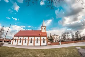 Līvānu luterāņu baznīca, bažnyčia