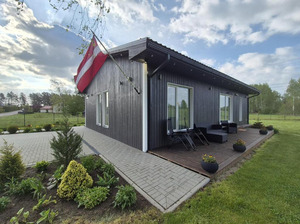 Mālu namiņš, poilsio namai