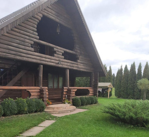 Manturi, svečių namai