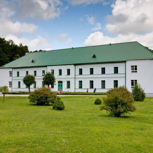 Māteru Jura Kazdangas pamatskola, pradinė mokykla