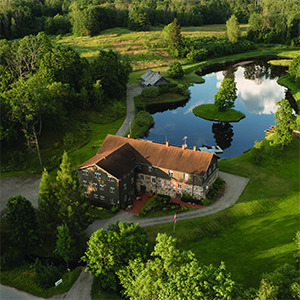 Nītaures Dzirnavas, svečių namai