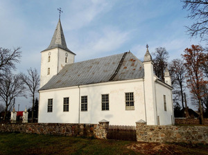 Papiles evaņģēliski reformātu baznīca, Kirche