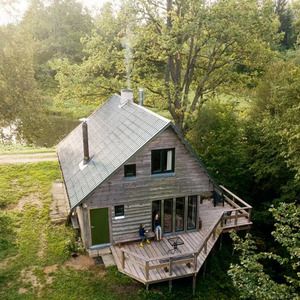 Piekūni, laisvalaikio namai