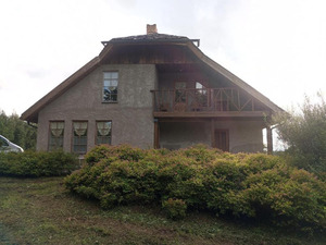 Pinka, svinību nams