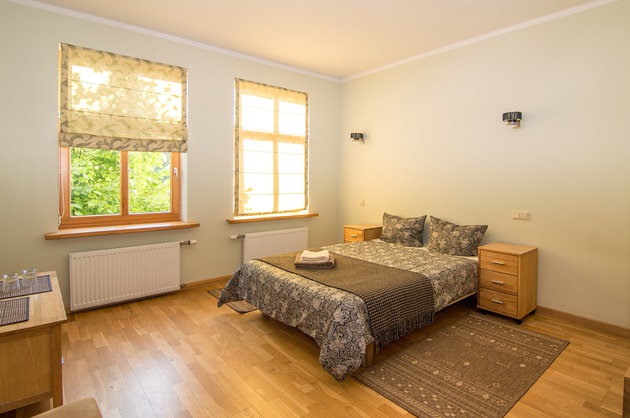 Dviviečiai kambariai