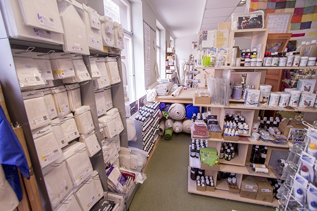 Šilko audiniai dažymui