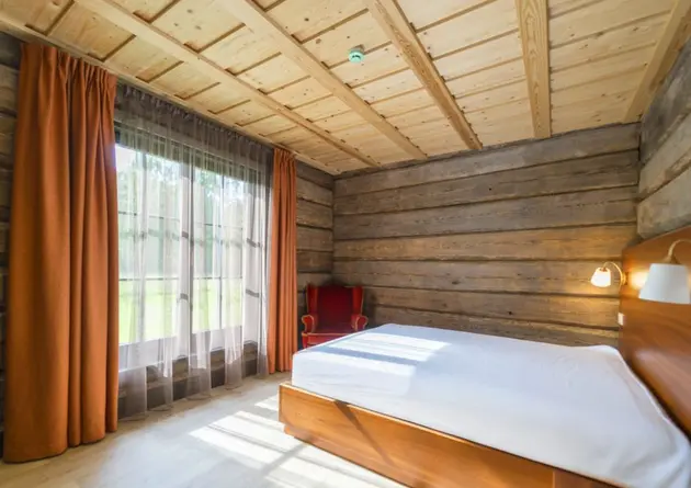 Keturviečiai kambariai