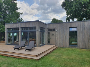 Sea Nest, laisvalaikio namai