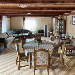 Searooms, holiday House