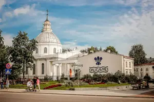 Svētā Pētera ķēdēs Romas katoļu draudzes baznīca, bažnyčia