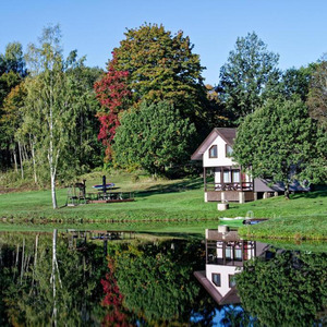 Upes Sausītes, laisvalaikio namai