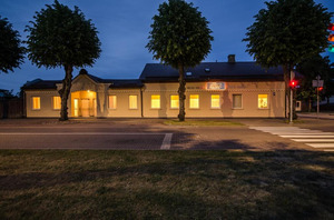 Veldzes nams, svečių namai