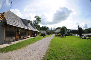 Ventas rumba, svečių namai