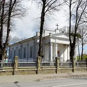 Ventspils Svētā krusta Romas katoļu baznīca, bažnyčia