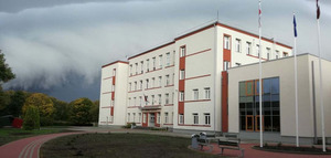 Zentas Mauriņas Grobiņas vidusskola, vidurinė mokykla